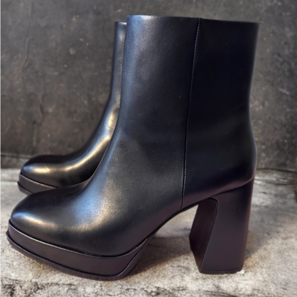 NEW Women's Alyx Stylish Ankle Boot Leather Comfortable Fit Size (41) 10-10.5 - Picture 7 of 15